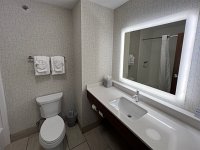  Holiday Inn Express, Owings Mills, MD